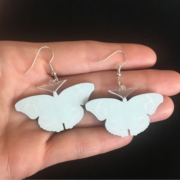 Moth Acrylic Dangle Earrings - Picture 4 of 9